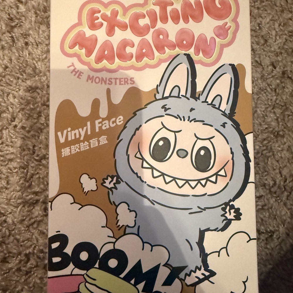 Popmart Exciting Macaron Labubu - sesame bean